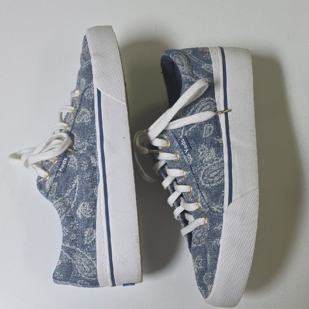 Keds Women's Blue Paisley Sneakers Size 8.5